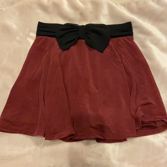 H&M skirt with bow - Picture 2 of 6